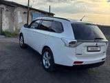Mitsubishi Outlander 2013 года за 6 100 000 тг. в Караганда – фото 2