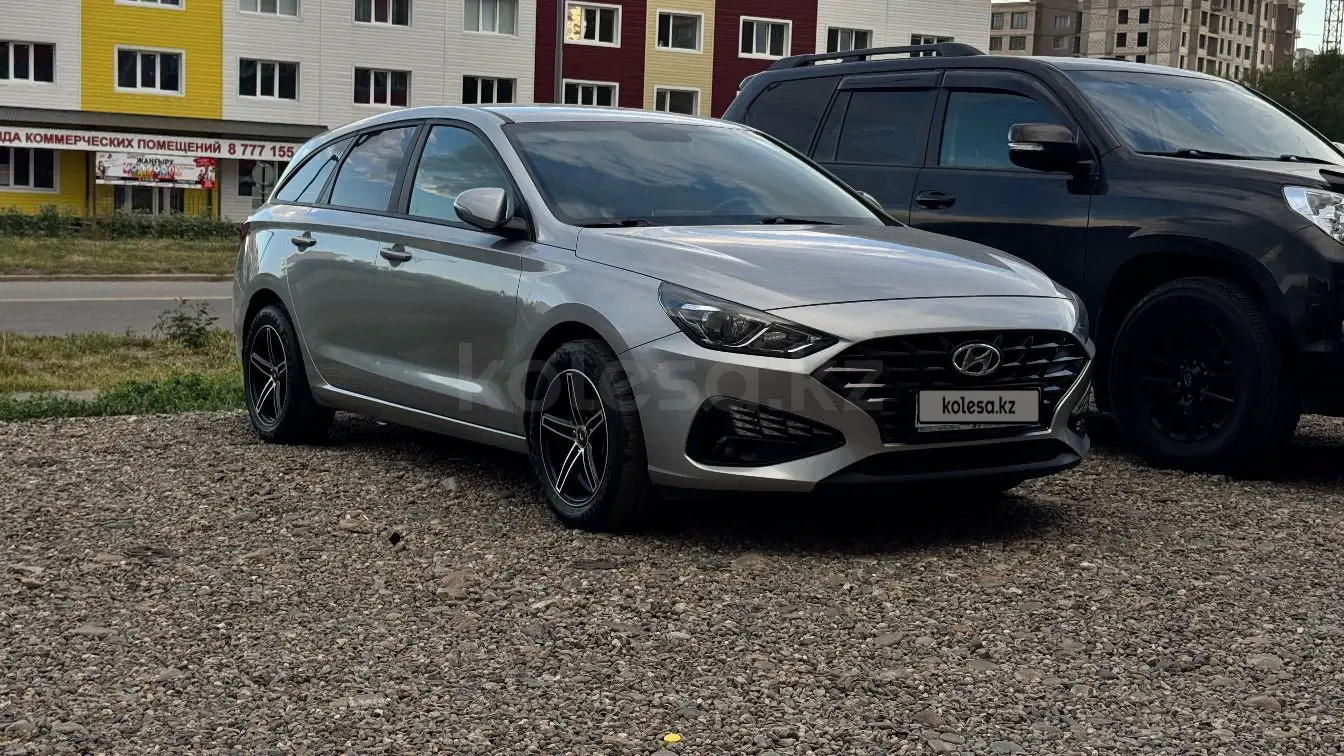 Hyundai i30, 2023