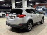 Toyota RAV4 2015 годаүшін10 000 000 тг. в Астана – фото 3