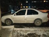 Volkswagen Bora 2005 года за 1 500 000 тг. в Семей – фото 4