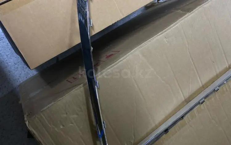 Молдинг двери Sonata LF sport за 100 тг. в Алматы