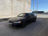 Toyota Camry 1997 года за 1 900 000 тг. в Шиели – фото 4
