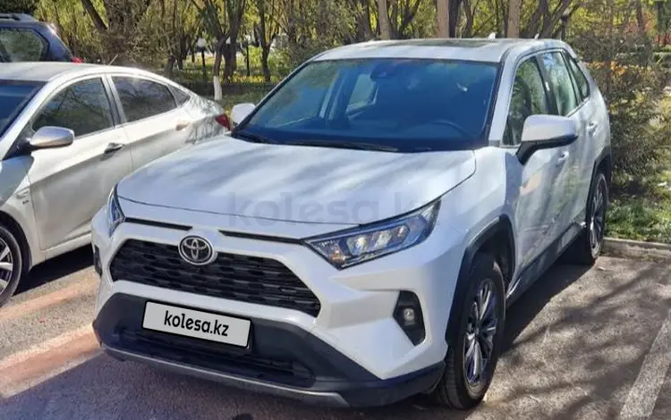Toyota RAV4 2024 года за 18 000 000 тг. в Астана