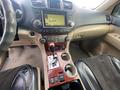 Toyota Highlander 2012 года за 10 058 900 тг. в Алматы – фото 9