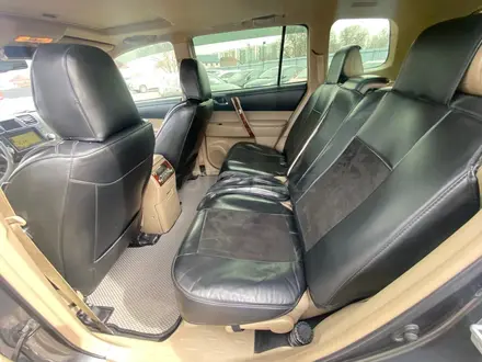 Toyota Highlander 2012 года за 10 058 900 тг. в Алматы – фото 14