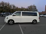 Volkswagen Caravelle 2015 года за 11 000 000 тг. в Павлодар – фото 2