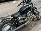 Yamaha  XVS400 Drag Star 2003 года за 1 800 000 тг. в Астана