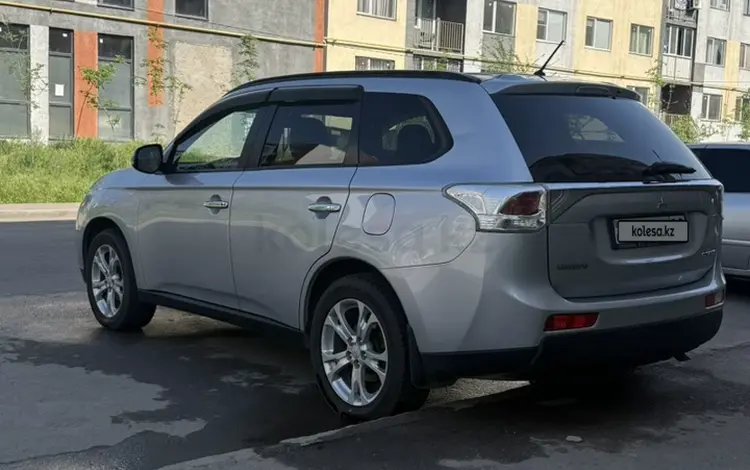 Mitsubishi Outlander 2013 года за 7 450 000 тг. в Алматы