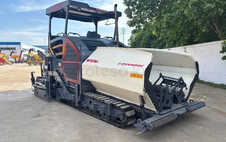 Dynapac  SD2530CS плита 6 метров 2015 года за 32 000 000 тг. в Астана