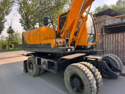 Hyundai  R140W 2010 года за 17 000 000 тг. в Алматы – фото 2