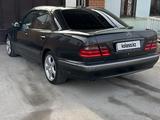 Mercedes-Benz E 320 2000 года за 5 500 000 тг. в Кызылорда – фото 3