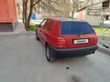 Volkswagen Golf 1992 годаүшін1 600 000 тг. в Тараз