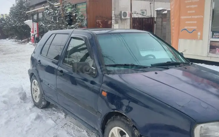 Volkswagen Golf 1995 года за 750 000 тг. в Алматы