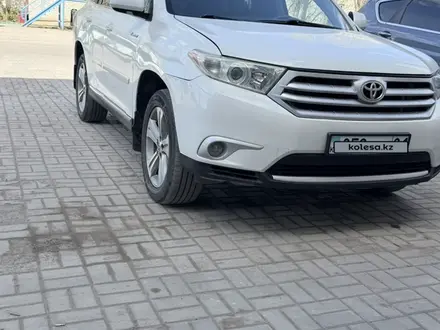Toyota Highlander 2013 года за 12 600 000 тг. в Астана – фото 2