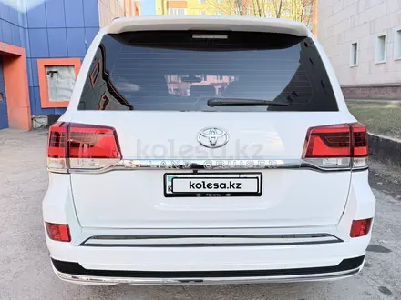 Toyota Land Cruiser 2010 года за 16 300 000 тг. в Астана – фото 3