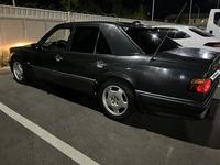 Mercedes-Benz E 200 1991 года за 1 500 000 тг. в Алматы