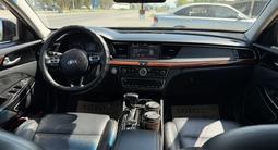 Kia K7 2016 годаүшін8 800 000 тг. в Алматы – фото 4