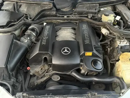 Mercedes-Benz E 320 1999 года за 2 800 000 тг. в Шымкент – фото 40