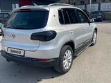 Volkswagen Tiguan 2010 года за 6 200 000 тг. в Алматы – фото 2