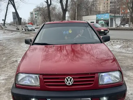 Volkswagen Vento 1993 года за 1 600 000 тг. в Уральск – фото 7