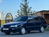 Volkswagen Passat 1994 годаүшін1 850 000 тг. в Уральск – фото 4