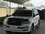 Toyota Land Cruiser 2018 года за 35 000 000 тг. в Караганда – фото 2