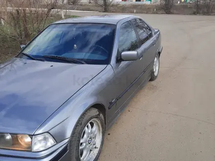BMW 318 1995 года за 1 600 000 тг. в Уральск – фото 3