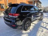 Jeep Grand Cherokee 2021 годаfor24 500 000 тг. в Алматы – фото 4