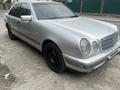 Mercedes-Benz E 230 1996 года за 2 300 000 тг. в Алматы – фото 4
