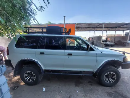 Mitsubishi Montero Sport 2001 года за 3 000 000 тг. в Алматы