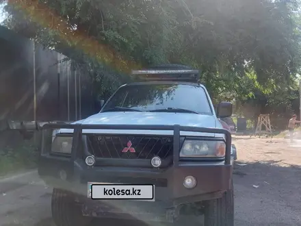 Mitsubishi Montero Sport 2001 года за 3 000 000 тг. в Алматы – фото 2
