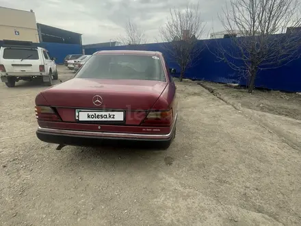 Mercedes-Benz E 250 1990 года за 1 100 000 тг. в Шу – фото 7