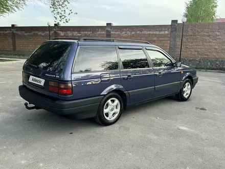 Volkswagen Passat 1993 года за 2 400 000 тг. в Тараз – фото 56