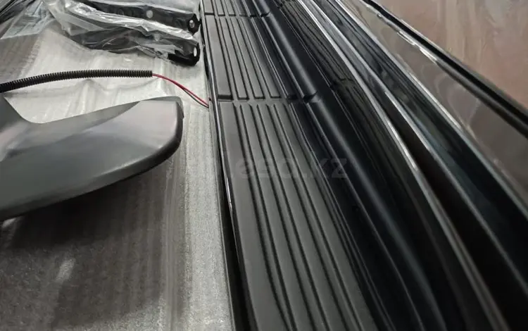 Пороги на Lexus 570 за 42 500 тг. в Актобе