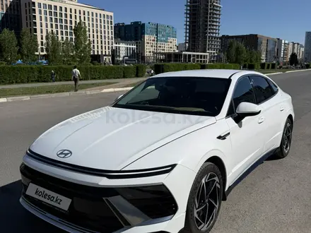 Hyundai Sonata 2024 годаүшін14 000 000 тг. в Астана