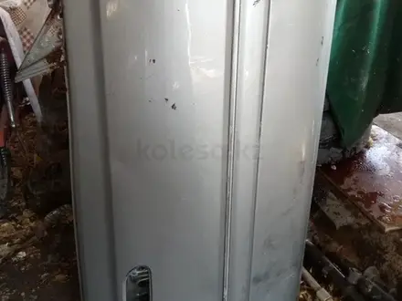 Двери на nissan stagea за 35 000 тг. в Алматы – фото 2