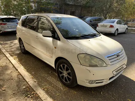 Toyota Ipsum 2002 года за 4 000 000 тг. в Атырау – фото 3