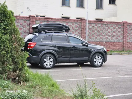 Chevrolet Captiva 2013 года за 6 800 000 тг. в Алматы – фото 27