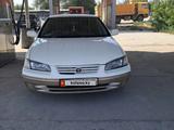 Toyota Camry 1998 года за 1 400 000 тг. в Кордай – фото 2