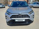 Toyota RAV4 2019 года за 14 700 000 тг. в Усть-Каменогорск – фото 2