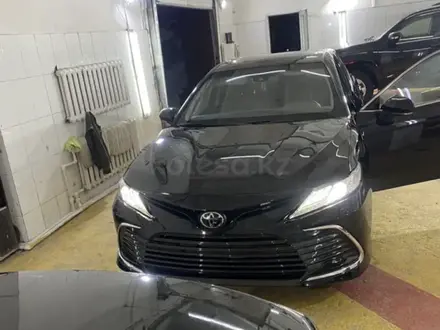 Toyota Camry 2019 года за 14 800 000 тг. в Караганда – фото 9