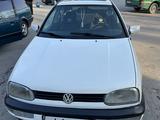 Volkswagen Golf 1993 годаүшін2 000 000 тг. в Тараз