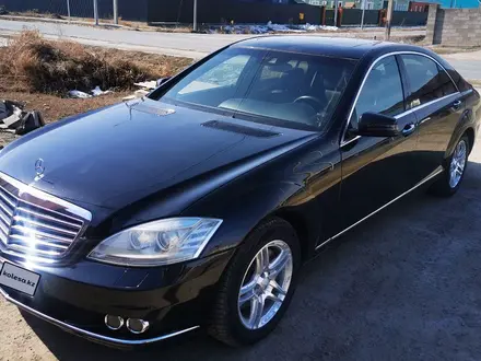 Mercedes-Benz S 350 2010 года за 10 500 000 тг. в Атырау – фото 13