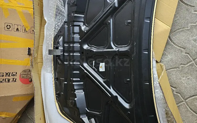 Капот Ниссан Алмера за 110 000 тг. в Алматы