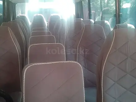 От 10 местный до 50 местный автобусы той қудалық заказы алмарасан бутаковка в Алматы – фото 11