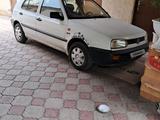 Volkswagen Golf 1994 годаүшін1 000 000 тг. в Алматы