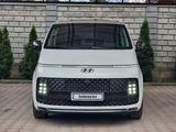Hyundai Staria 2023 года за 23 800 000 тг. в Алматы