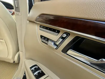 Mercedes-Benz S 550 2010 года за 10 000 000 тг. в Атырау – фото 4