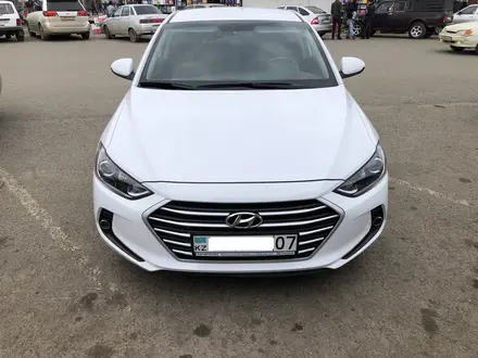 Hyundai Elantra 2018 года за 8 288 000 тг. в Уральск