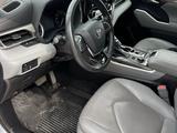 Toyota Highlander 2021 годаүшін17 900 000 тг. в Актау – фото 4